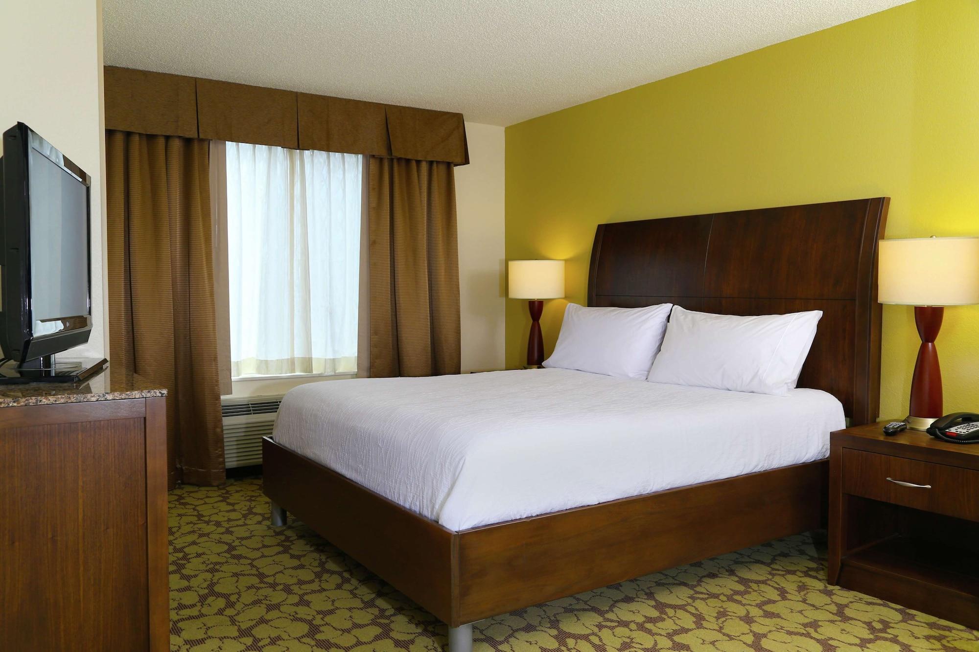 Hilton Garden Inn Tampa East Brandon Mango Bagian luar foto