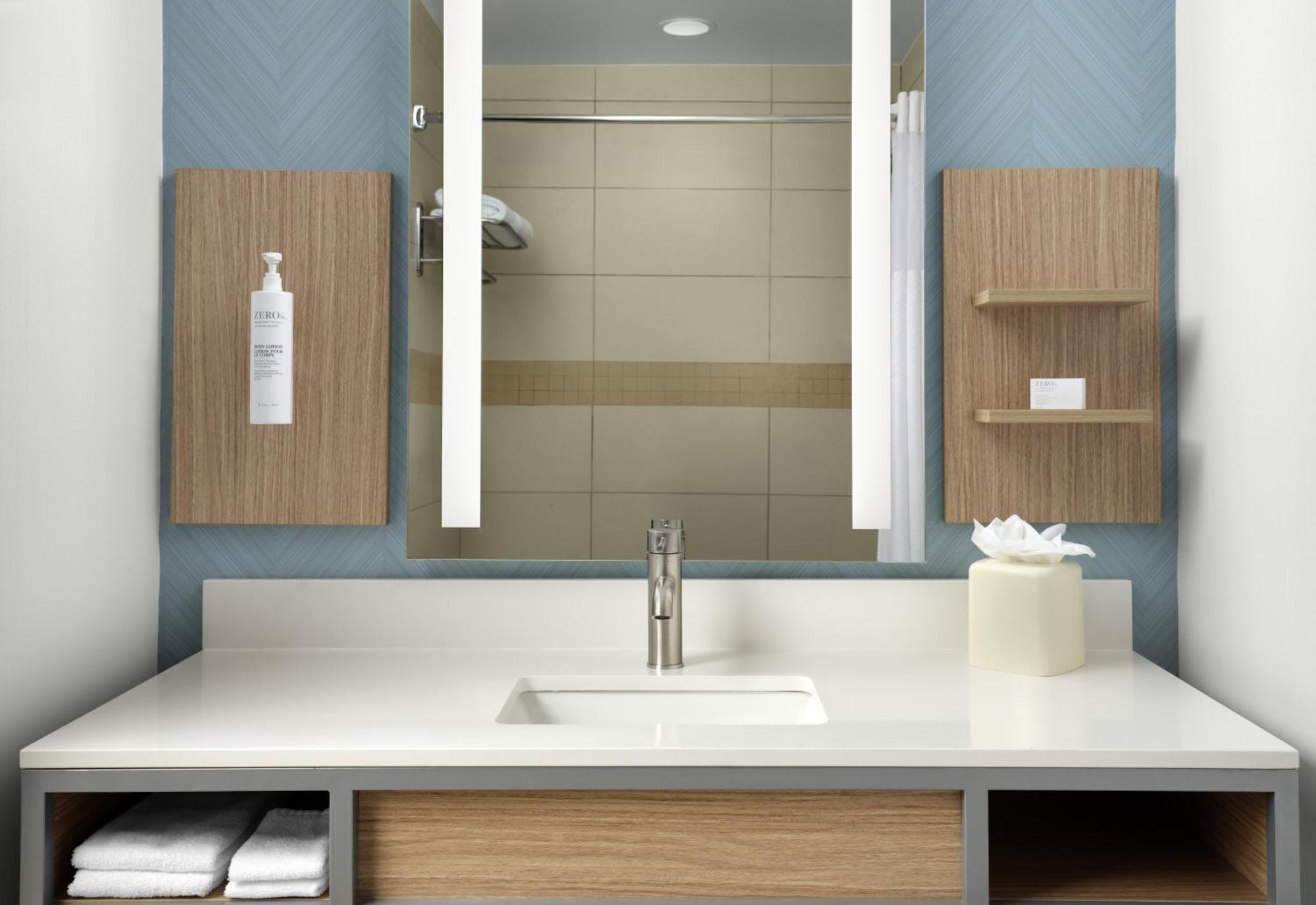 Hilton Garden Inn Tampa East Brandon Mango Bagian luar foto