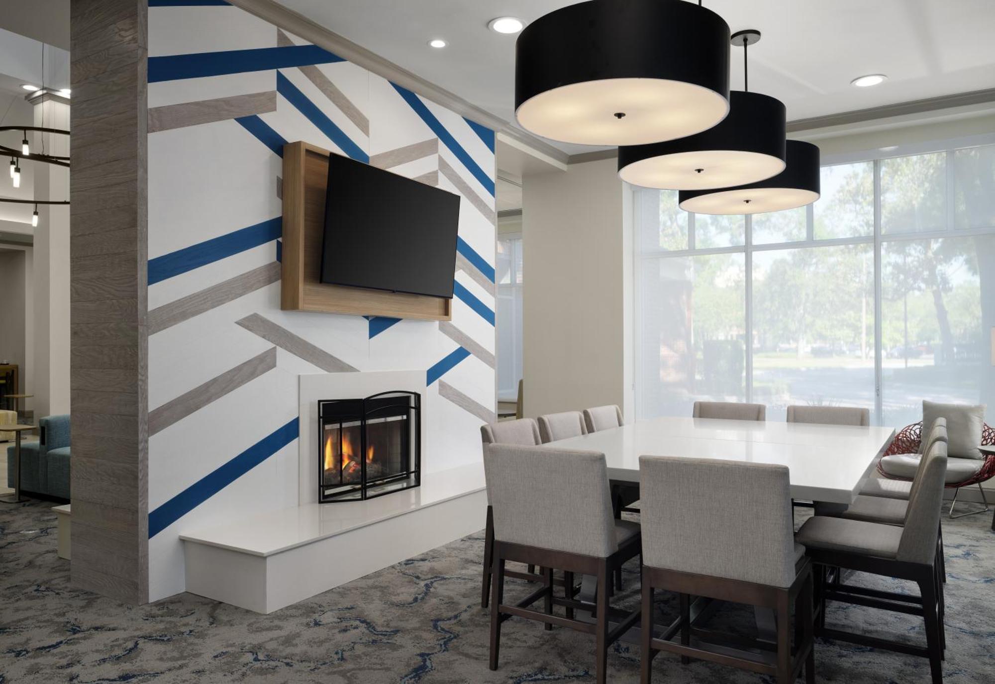 Hilton Garden Inn Tampa East Brandon Mango Bagian luar foto